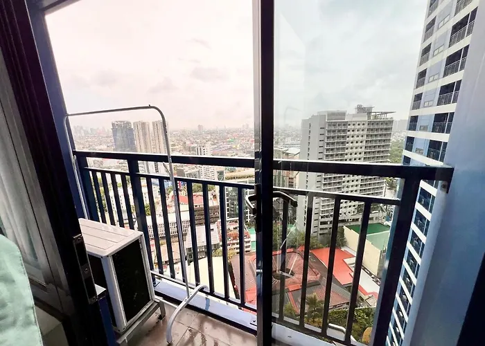 Apartment Skyline Serenity Designer 1br With Balcony At Air *