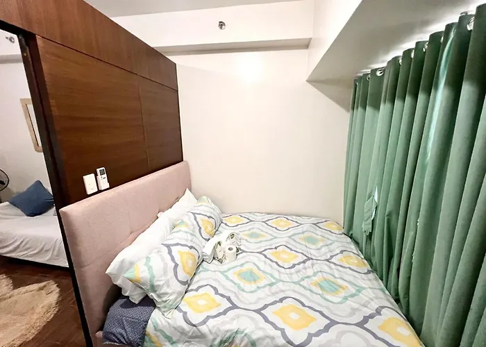 Skyline Serenity Designer 1br With Balcony At Air *