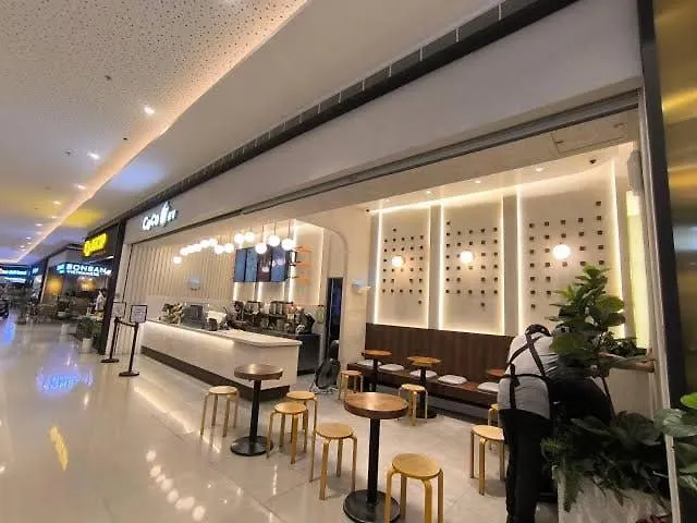 Skyline Serenity Designer 1br With Balcony At Air Manila